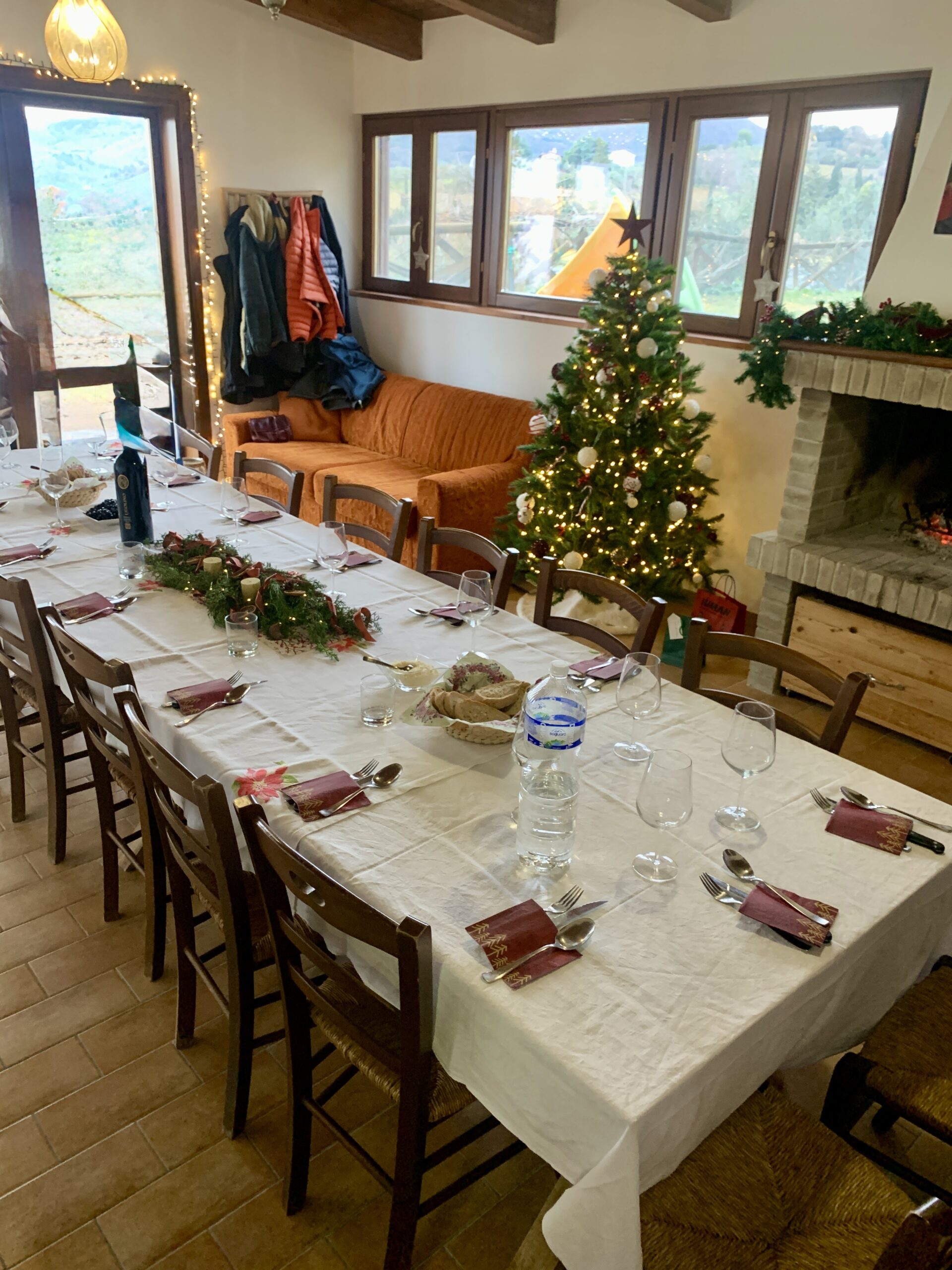 Read more about the article Christmas Lunch with Good Friends